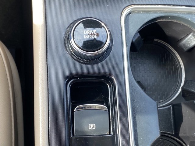 Used 2020 Lincoln Corsair AWD w/ Equipment Group 101A image 22