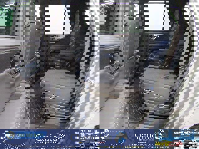 Used 2025 GMC Yukon Elevation w/ LPO, Yukon Black Package image 19