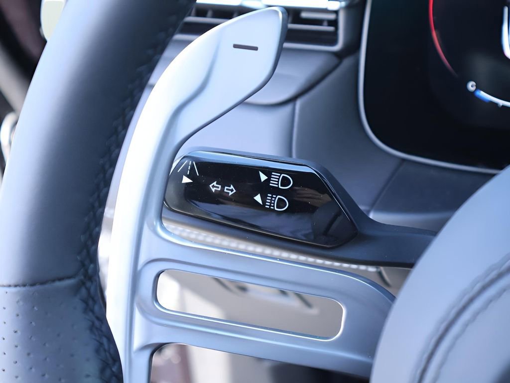 Used 2025 Maserati Grecale Modena image 36