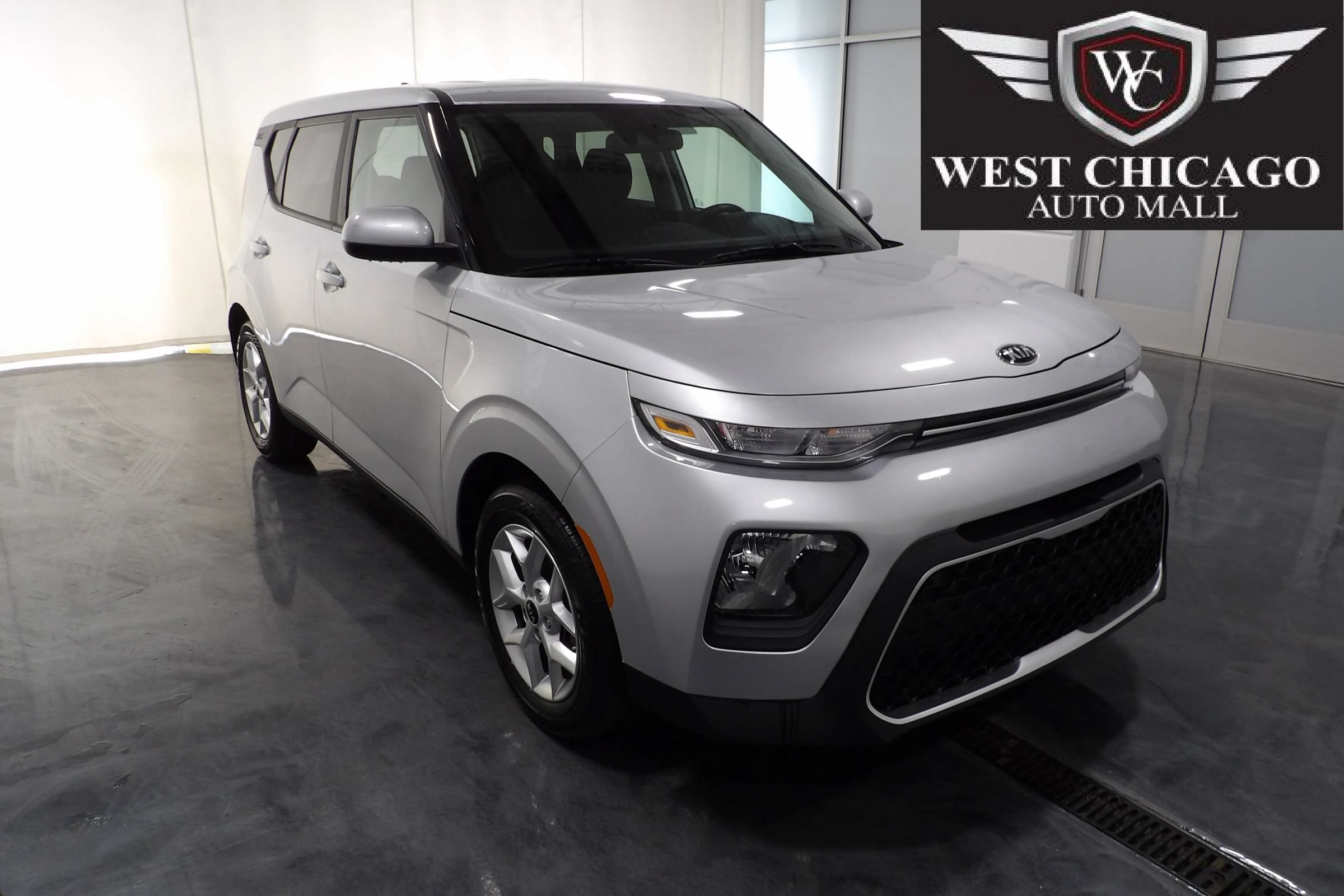 Used 2021 Kia Soul S FWD image 1