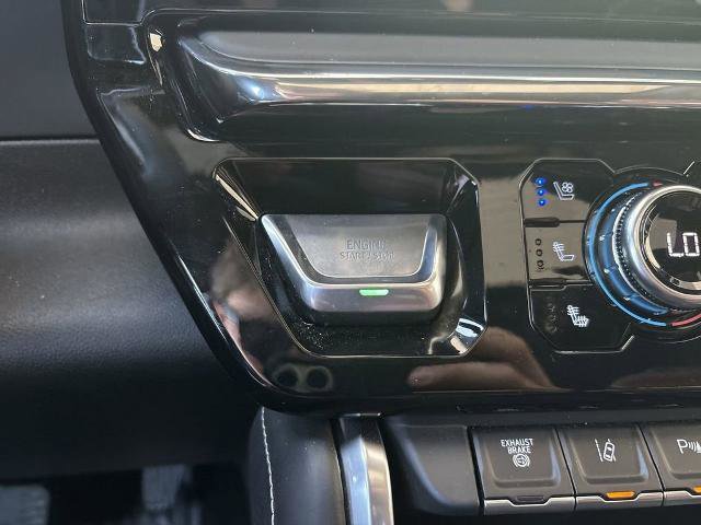 Certified 2026 GMC Sierra 2500 Denali Ultimate AWD/4WD image 17