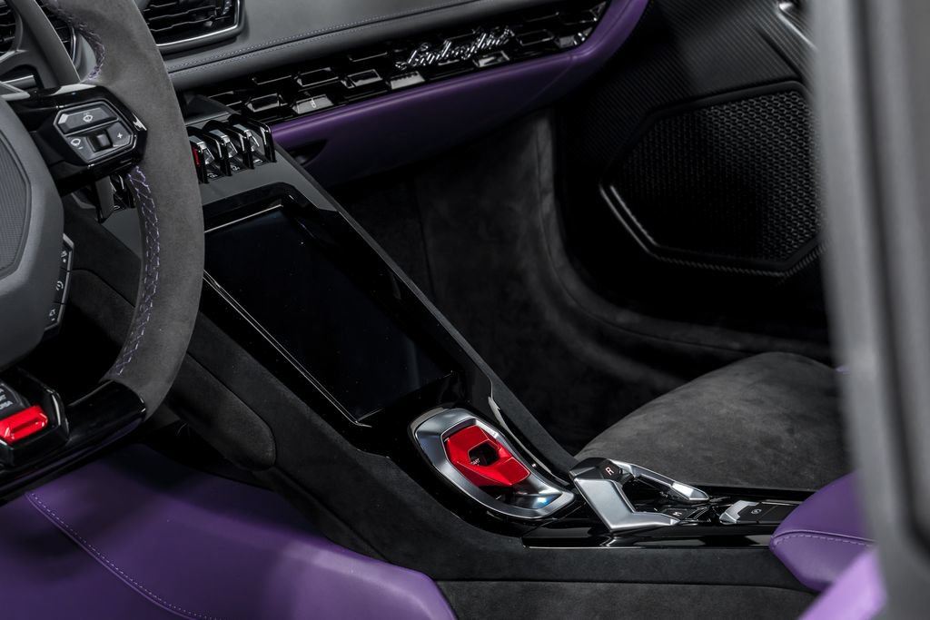 Used 2023 Lamborghini Huracan Tecnica RWD image 22