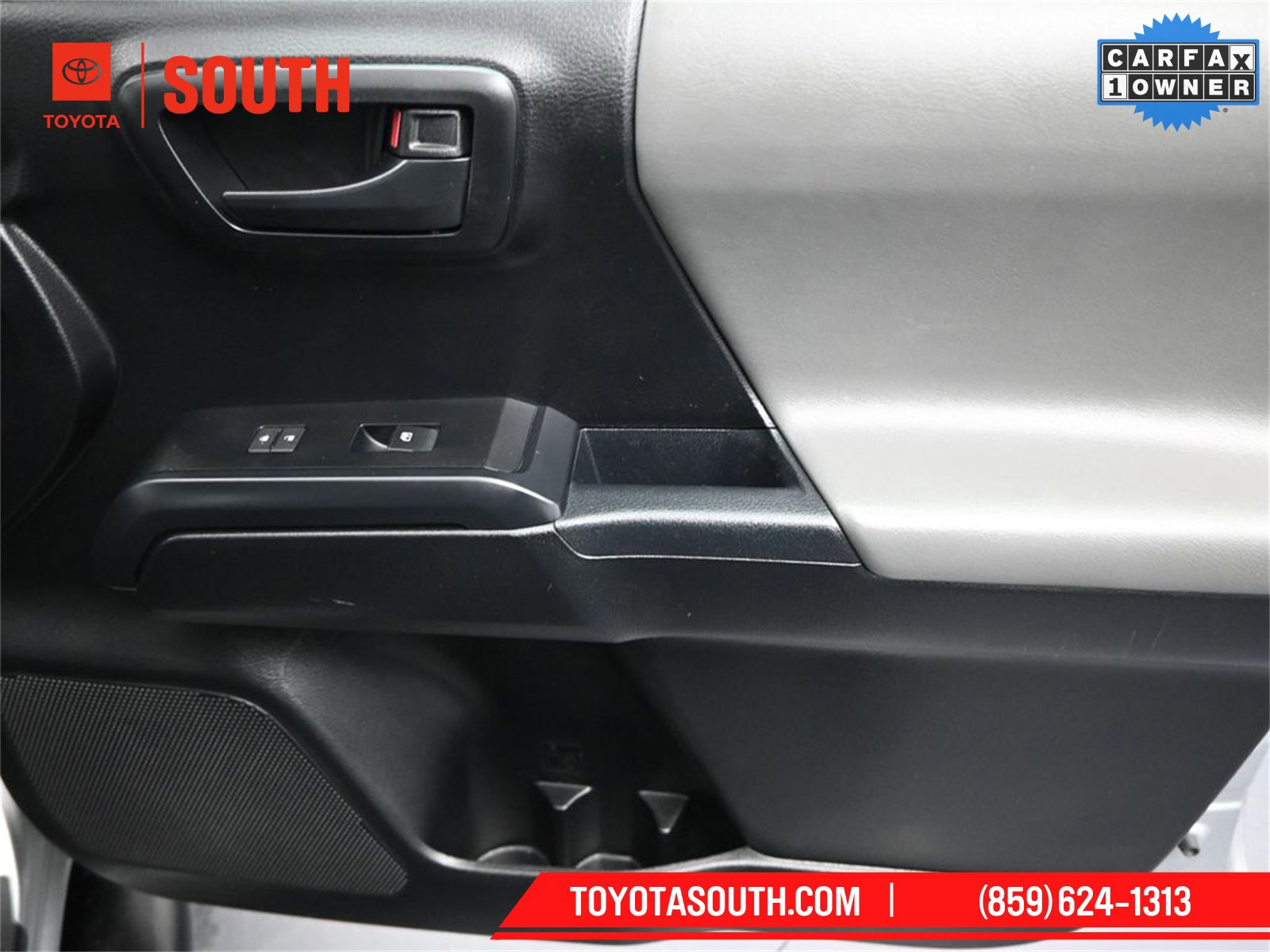 Used 2022 Toyota Tacoma SR image 27