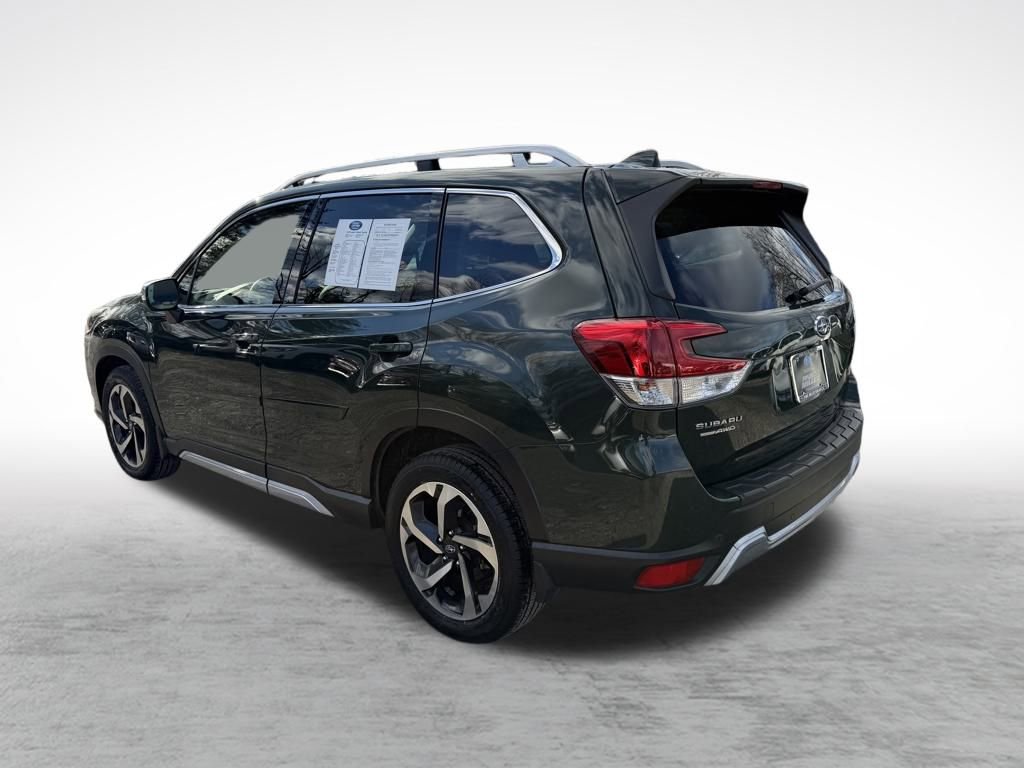 Used 2023 Subaru Forester Touring image 5