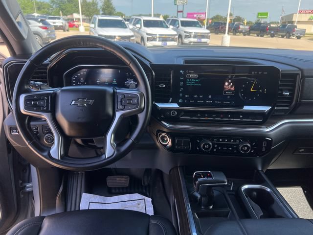 Certified 2024 Chevrolet Silverado 1500 RST w/ Convenience Package II AWD/4WD image 19