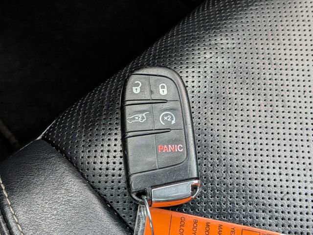 Used 2017 Jeep Grand Cherokee Limited w/ Luxury Group II image 37