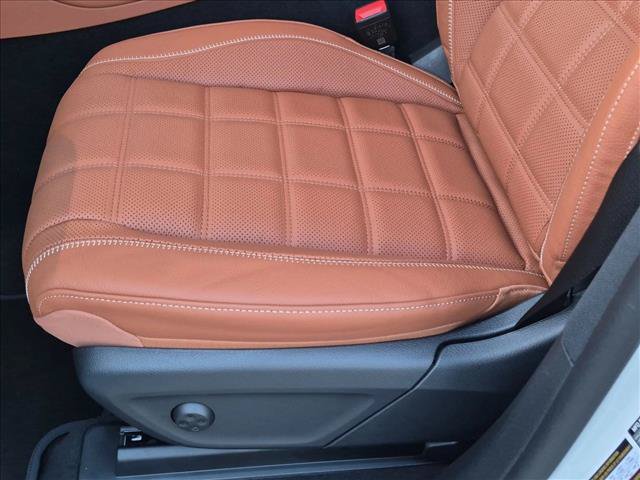 New 2027 Mercedes-Benz GLS 450 4MATIC image 4