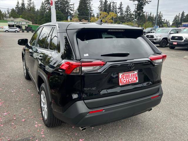 Certified 2025 Toyota RAV4 LE AWD/4WD image 9
