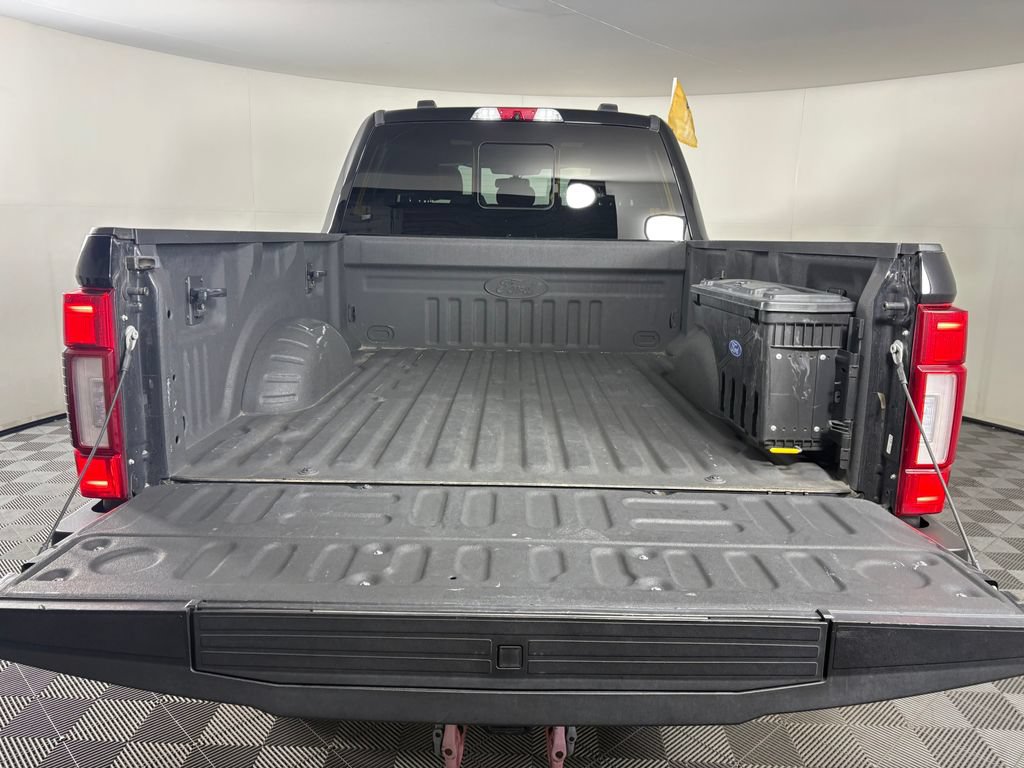 Certified 2022 Ford F250 Lariat w/ Tremor Off-Road Package AWD/4WD image 32