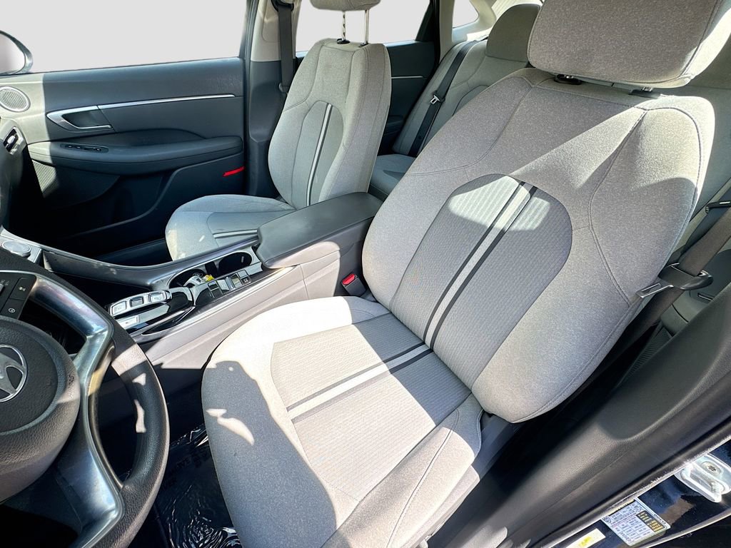 Used 2021 Hyundai Sonata SEL FWD image 16
