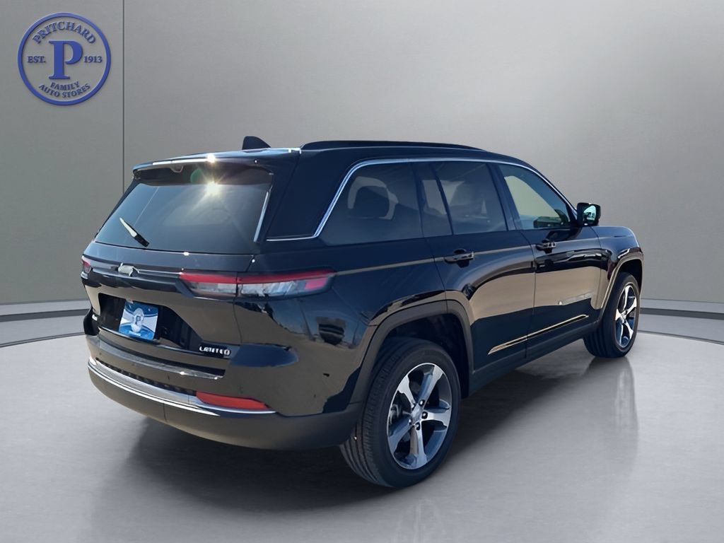New 2026 Jeep Grand Cherokee Limited w/ Luxury Tech Group II AWD/4WD image 7