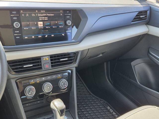 Used 2023 Volkswagen Taos SE image 27