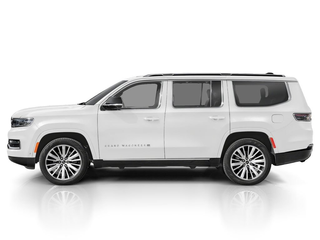 Used 2025 Jeep Grand Wagoneer 4WD image 5