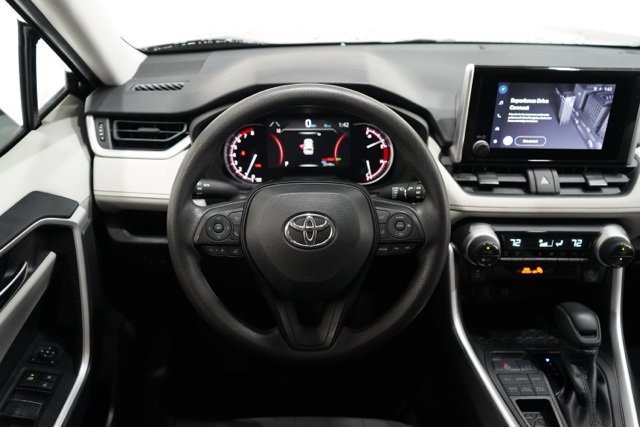 Used 2024 Toyota RAV4 XLE image 12