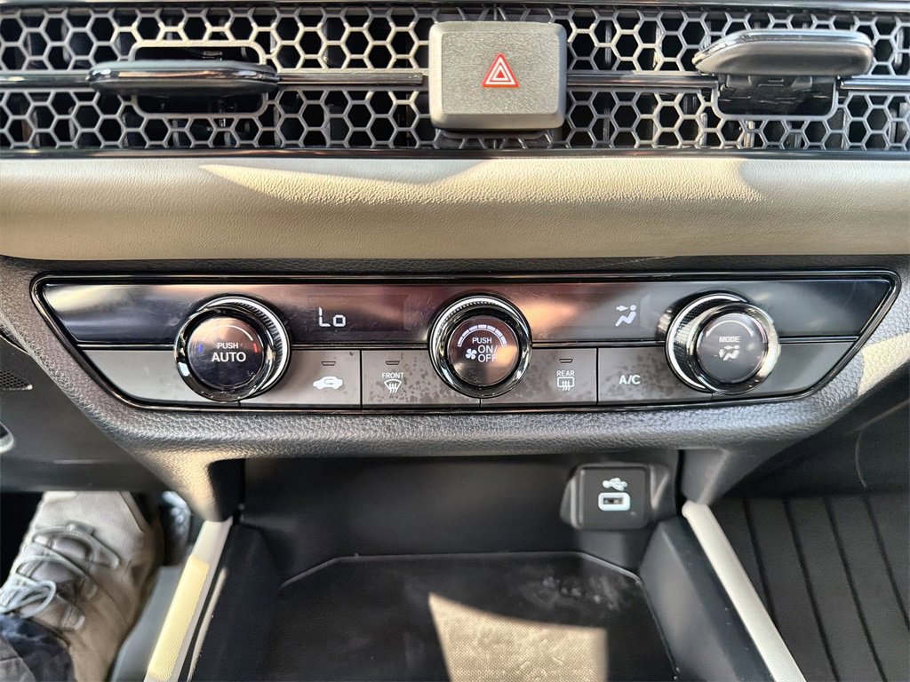 Used 2024 Honda HR-V LX image 16