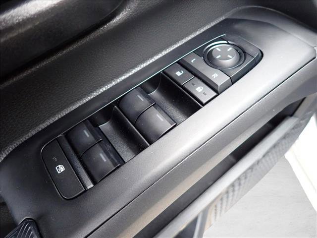 Used 2024 Toyota Tacoma SR5 AWD/4WD image 11