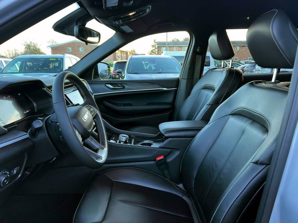 Certified 2024 Jeep Grand Cherokee L Limited image 16