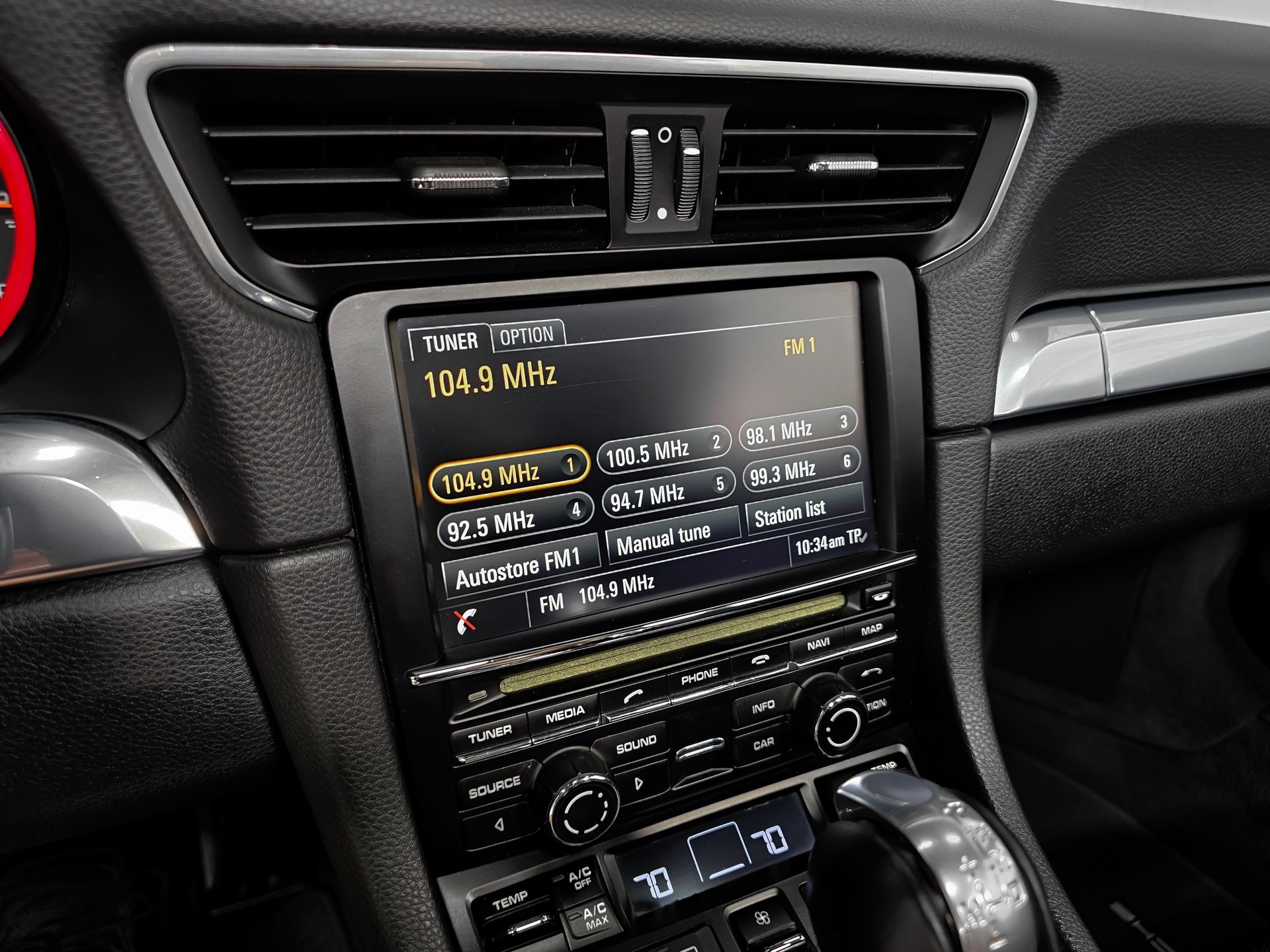 Used 2016 Porsche 911 Carrera image 29