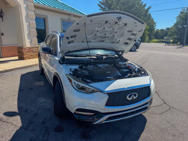 Used 2018 INFINITI QX30 Premium w/ Navigation Package AWD/4WD image 19