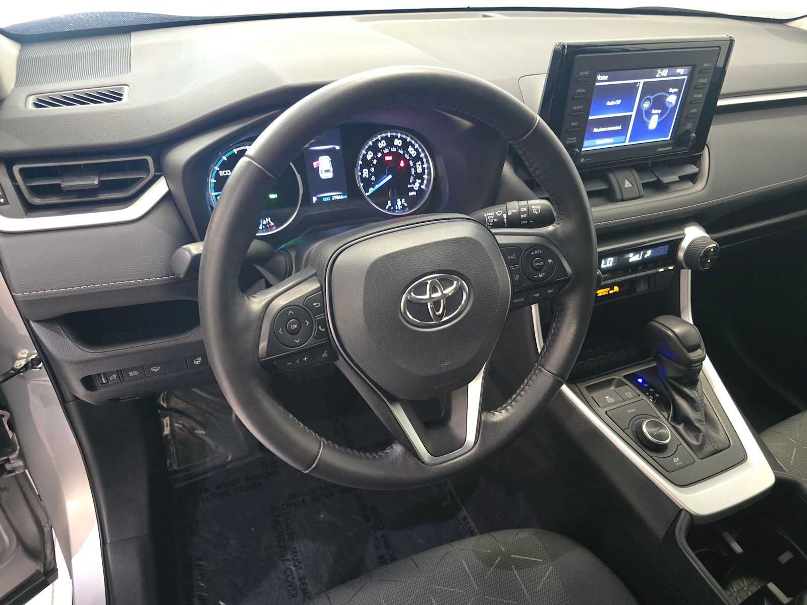 Certified 2022 Toyota RAV4 XLE w/ Convenience Package AWD/4WD image 2