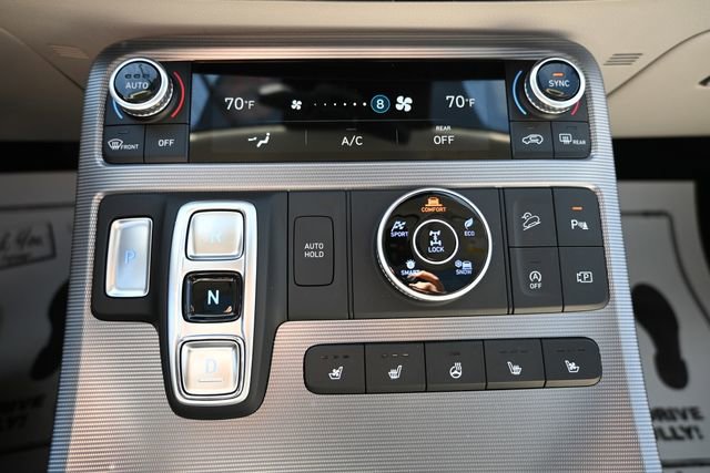 Used 2023 Hyundai Palisade Calligraphy w/ Winter Package image 33