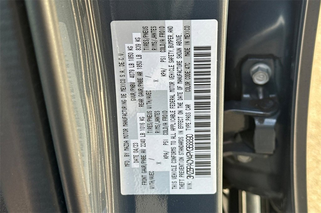 Used 2023 MAZDA MAZDA3 s image 35