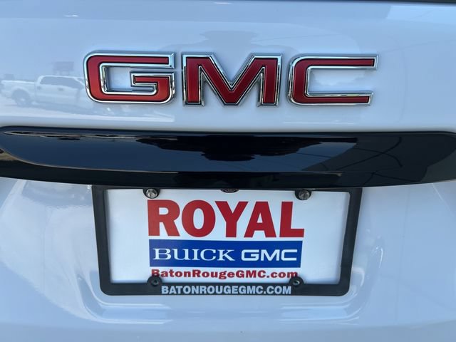 Used 2023 GMC Terrain SLE w/ Elevation Edition FWD image 26