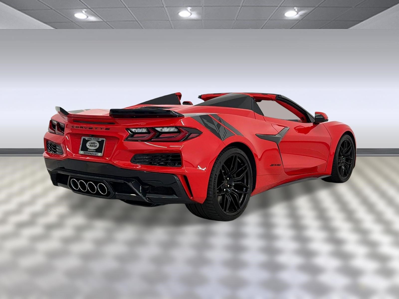 Used 2024 Chevrolet Corvette Z06 RWD image 9