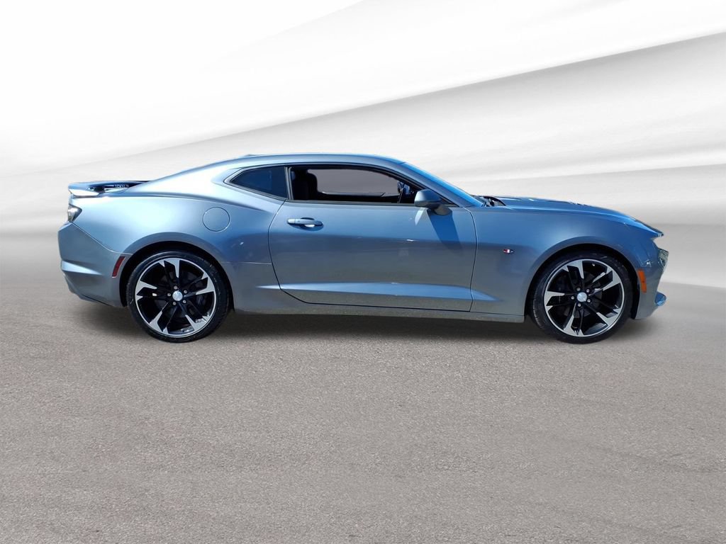Certified 2019 Chevrolet Camaro SS RWD image 6