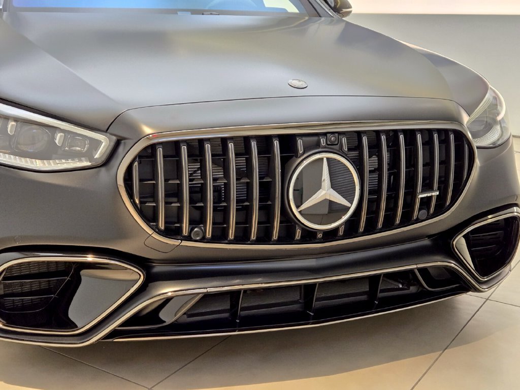 Used 2025 Mercedes-Benz S 63 AMG S image 4