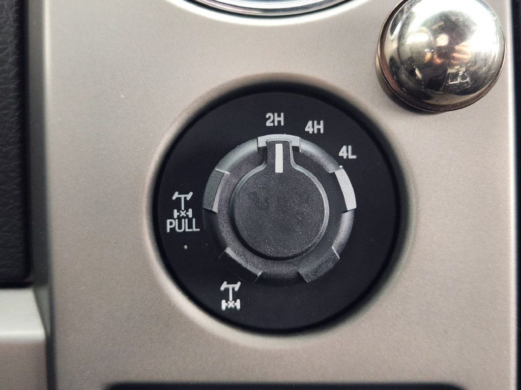 Used 2012 Ford F150 FX4 w/ FX Luxury Pkg AWD/4WD image 26
