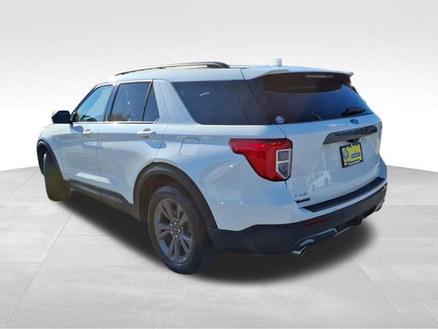 Certified 2023 Ford Explorer XLT w/ Equipment Group 202A image 6