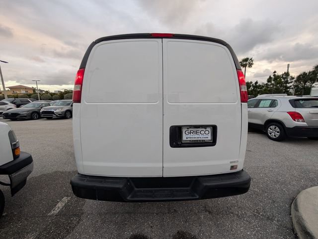 Used 2021 Chevrolet Express 2500 w/ Communications Package RWD image 8