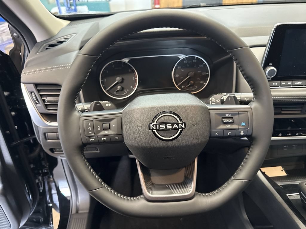 New 2026 Nissan Rogue Dark Armor AWD/4WD image 11