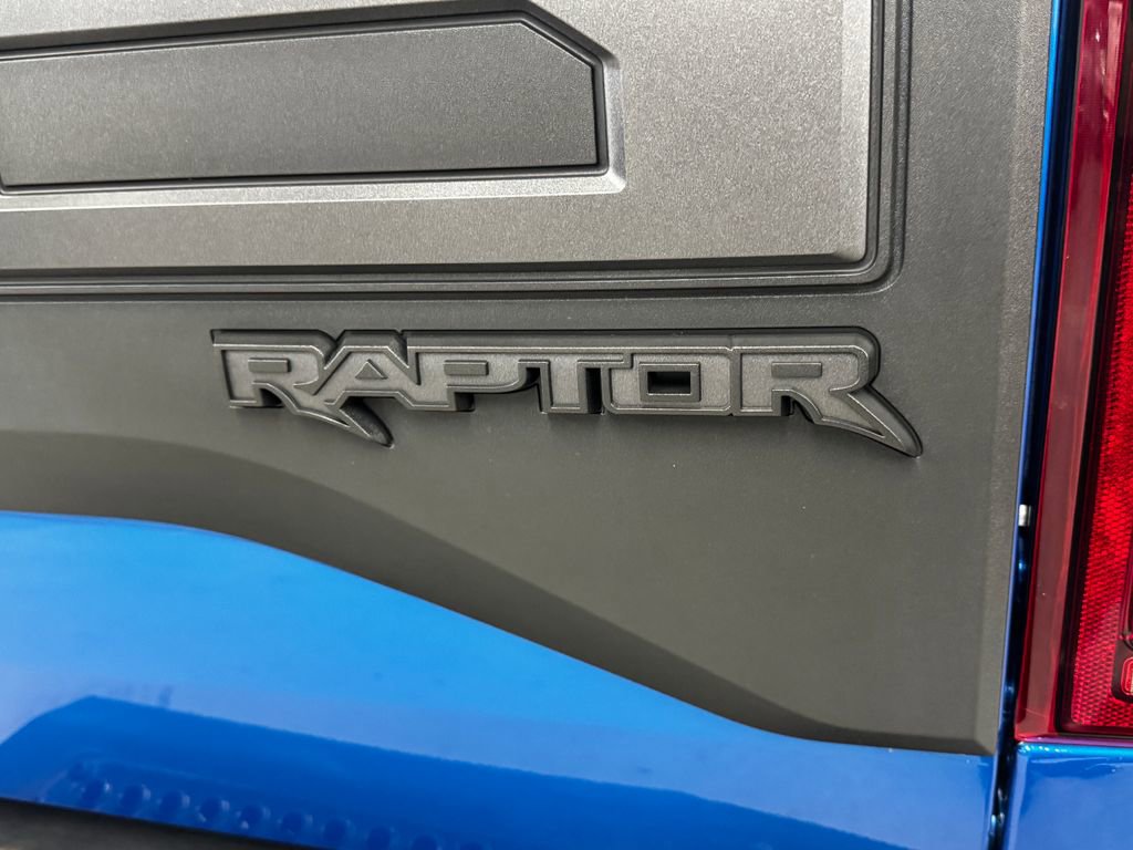 Used 2019 Ford F150 Raptor w/ Equipment Group 802A Luxury image 40
