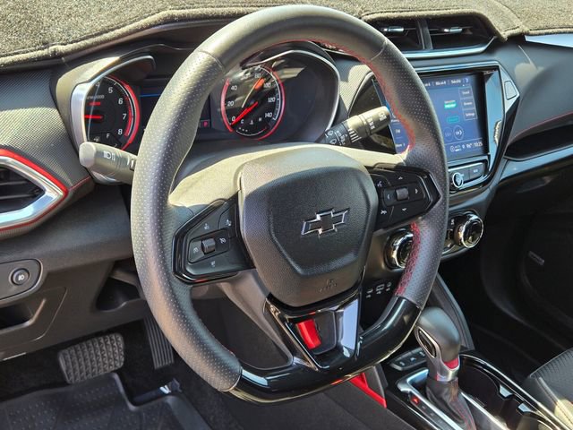 Used 2021 Chevrolet TrailBlazer RS w/ Sun and Liftgate Package FWD image 17