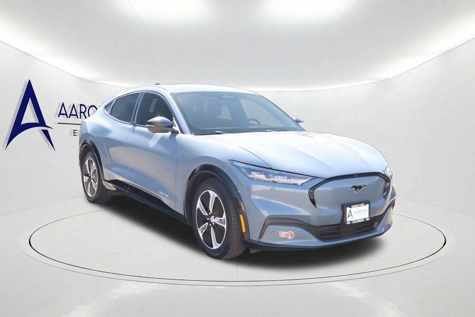 Used 2023 Ford Mustang Mach-E Premium AWD/4WD image 3