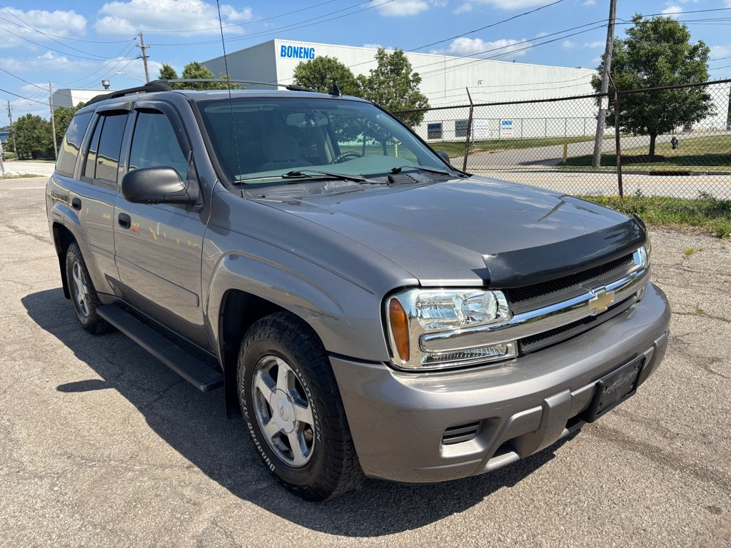 Used 2006 Chevrolet TrailBlazer LS w/ LS Preferred Equipment Group AWD/4WD image 1