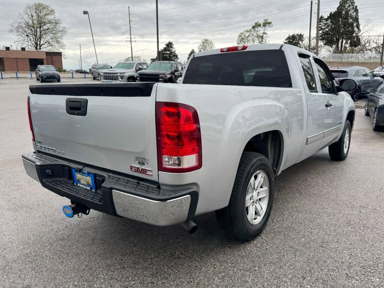 Used 2012 GMC Sierra 1500 SLE w/ Power Tech Package RWD image 4