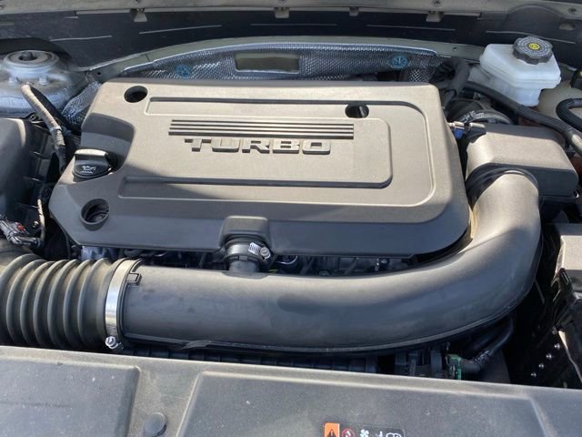 Used 2023 Buick Envision Essence FWD image 41