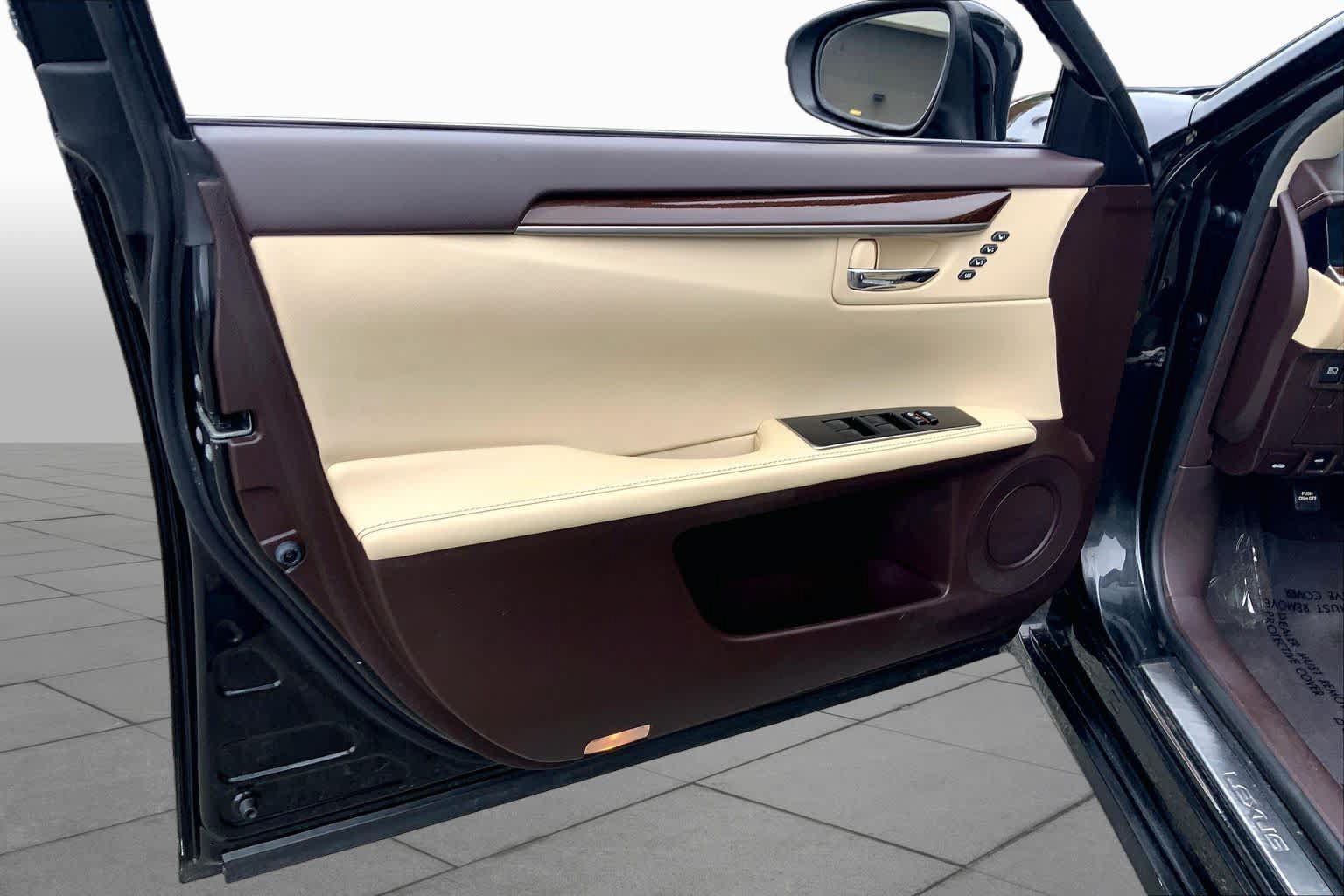 Used 2017 Lexus ES 350 FWD image 22