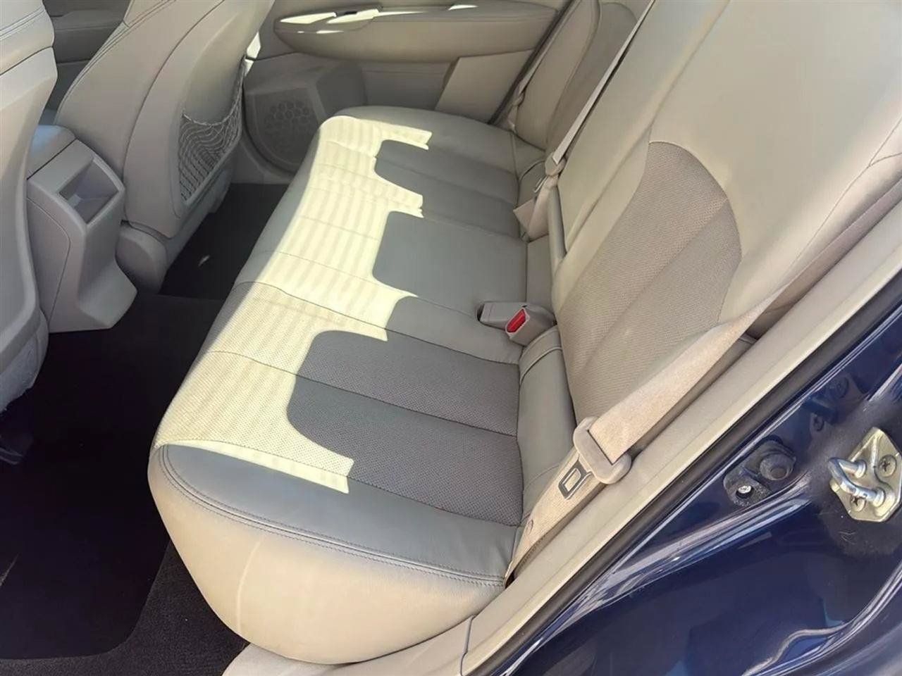 Used 2011 Subaru Legacy 2.5i Limited AWD/4WD image 45