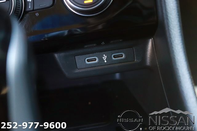 Used 2024 Volkswagen Jetta SE image 22