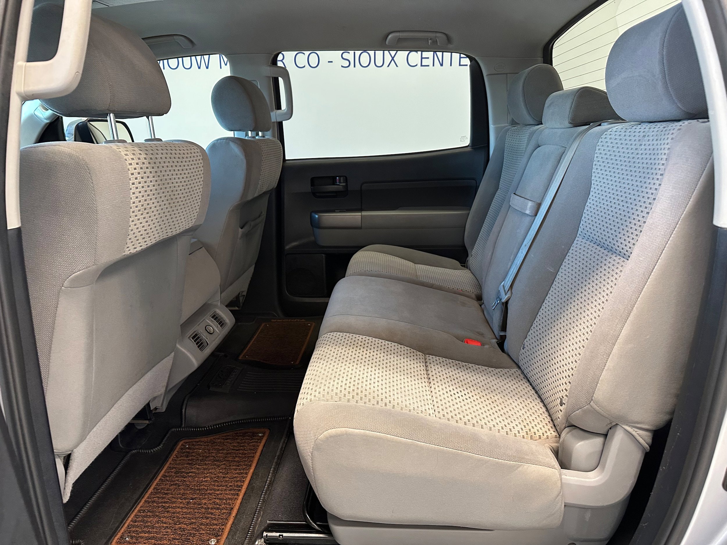 Used 2012 Toyota Tundra 4x4 CrewMax w/ Tow Pkg image 12