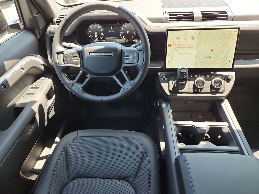 New 2026 Land Rover Defender 110 X-Dynamic SE AWD/4WD image 4