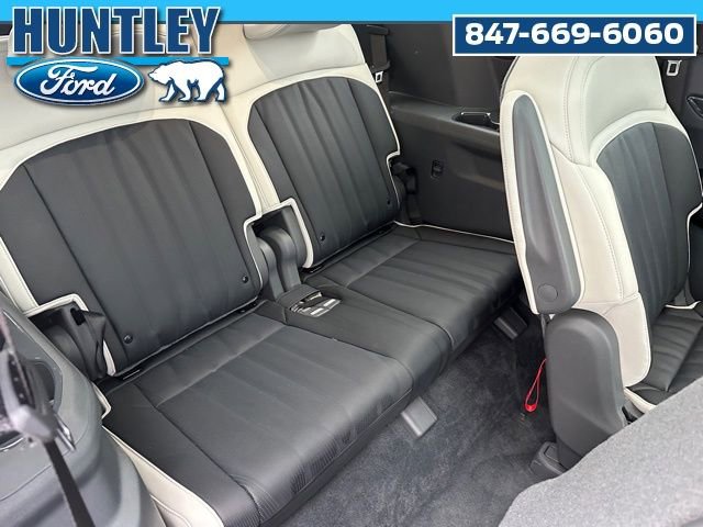 Used 2024 Kia EV9 GT-Line image 11