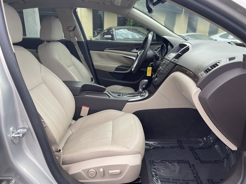 Used 2011 Buick Regal CXL w/ RL3 Preferred Equipment Group FWD image 22