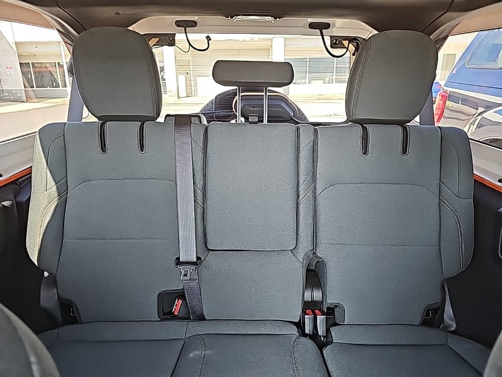 Used 2025 Jeep Wrangler Unlimited Sport S 4xe w/ Convenience Group AWD/4WD image 4