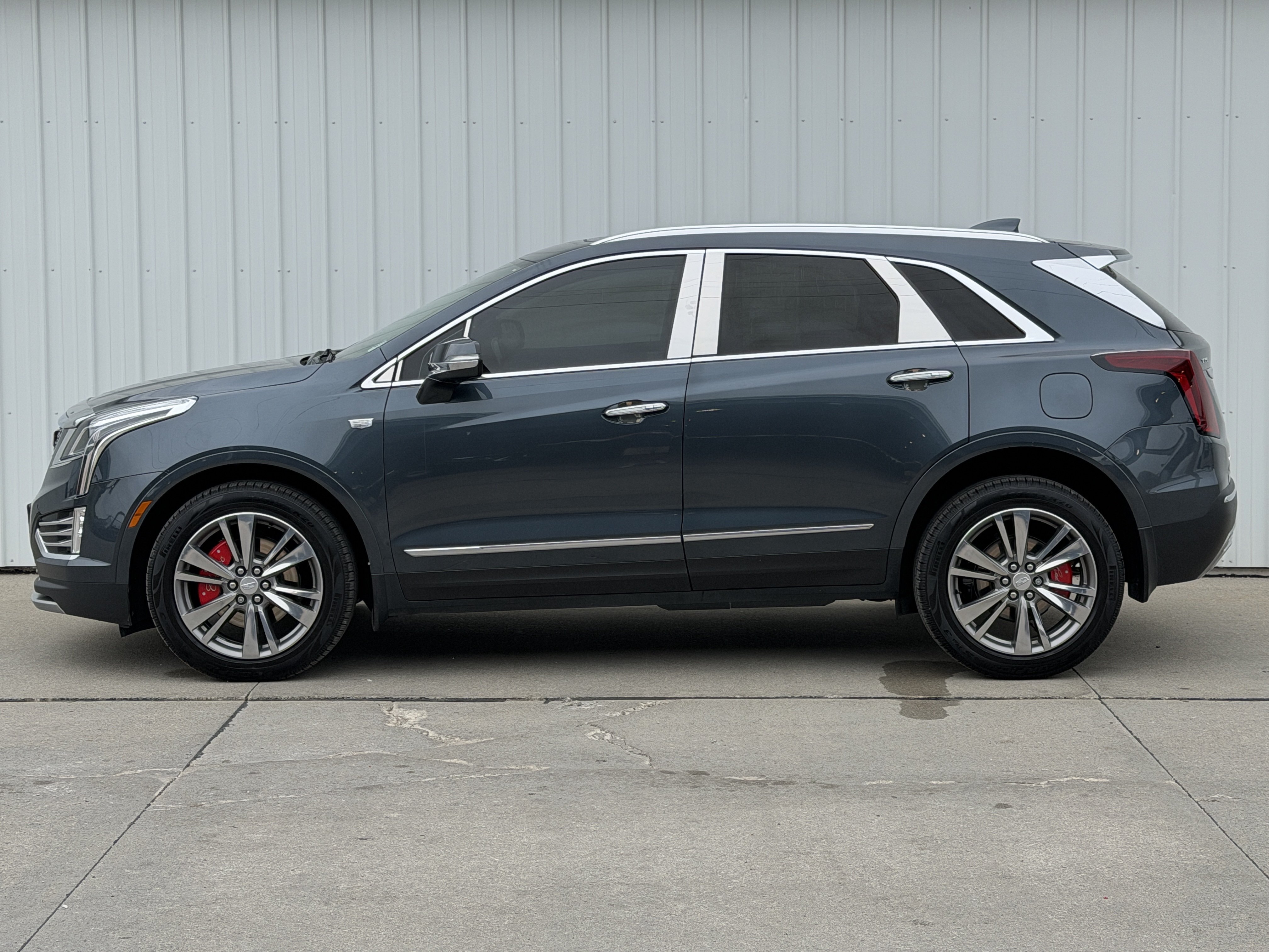 Certified 2021 Cadillac XT5 Premium Luxury AWD/4WD image 11