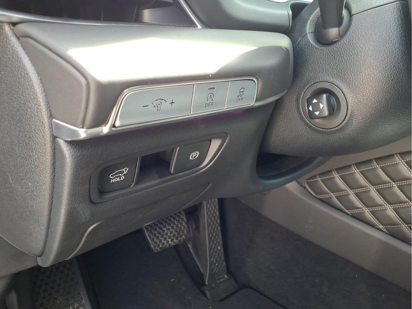 Used 2023 Genesis GV80 3.5T w/ Cargo Package AWD/4WD image 24